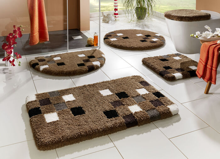 Badgarnitur mit latexierter, rutschhemmender R&uuml;ckseite BRAUN