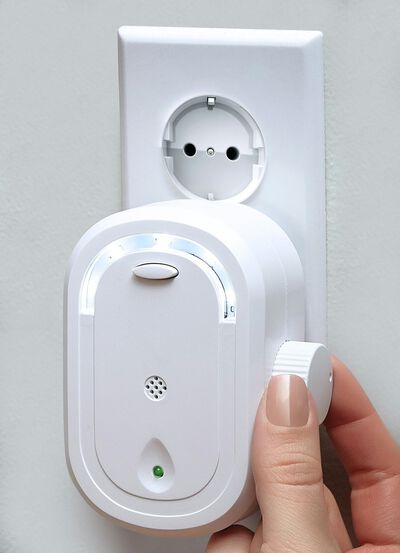 Raumlufterfrischer zur Beseitigung unangenehmer Ger&uuml;che ohne Chemie 