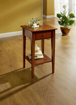 Beistelltisch NUSSBAUM