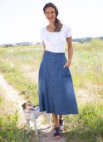 Rock mit Schmuckknöpfen 