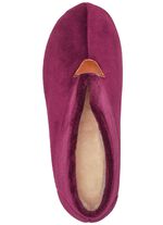 Laurina Hausschuh aus samtigen Textilmaterial BORDEAUX