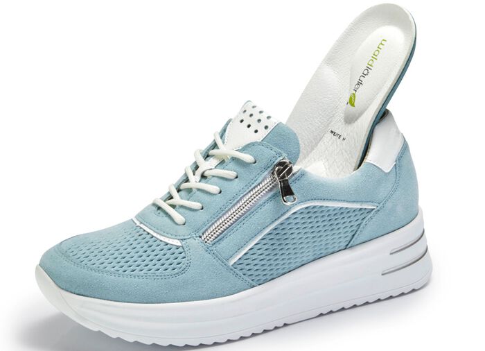 Waldl&auml;ufer Sneaker mit Lackeins&auml;tzen HELLBLAU