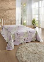 Digital bedruckte Tagesdecke in Patchwork-Optik 