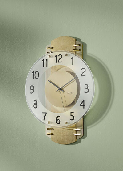 Wanduhr mit Funkuhrwerk 