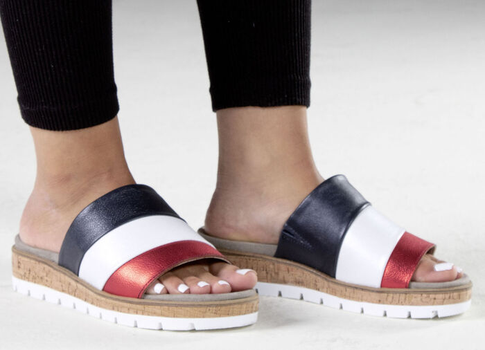 ELENA EDEN, bequeme Damen-Pantoletten, Weite G, mit herausnehmbarem Fußbett BLAU-WEISS-ROT