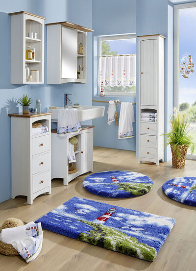 Badmöbel-Programm aus massivem Holz 