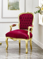 Armlehnensessel in geschwungener Form 