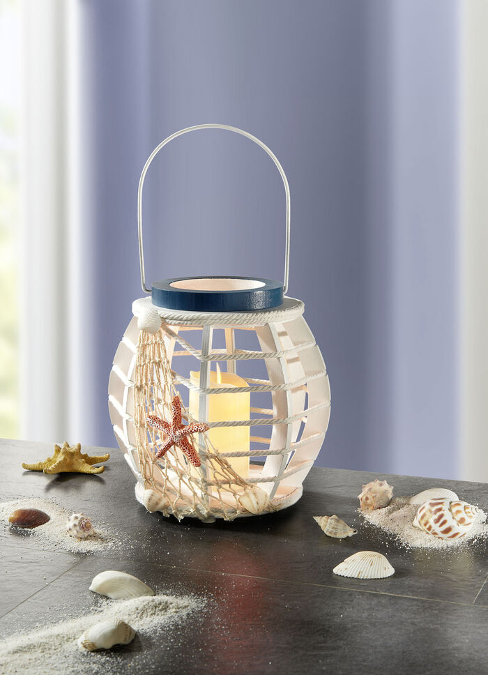 Laterne mit LED-Kerze 