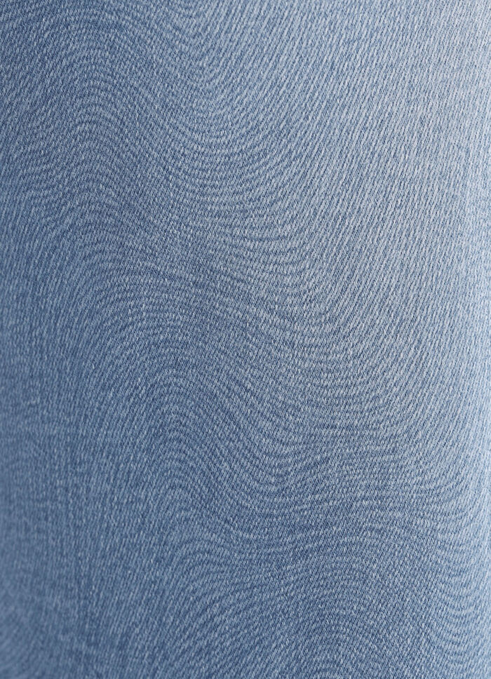 Jeans in aktueller Fingerprint-Dessinierung HELLBLAU