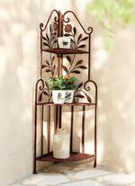 Wundersch&ouml;ne, verspielte Eisen-Regale 