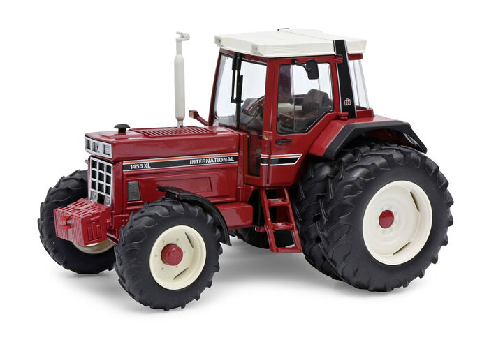 International 1455 XL von Schuco 