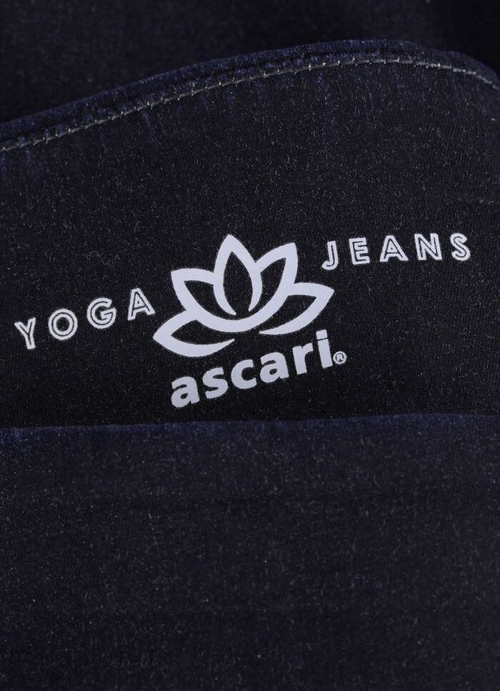 Yoga-Jeans mit ausgestellter Fußweite  