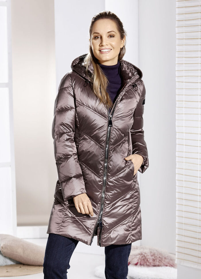 Kurzmantel mit fester Kapuze 