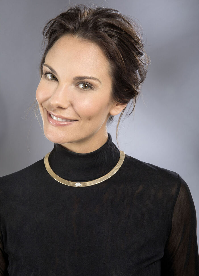 Edler Superflex-Halsreif mit Mittelteil in Wei&szlig;gold 