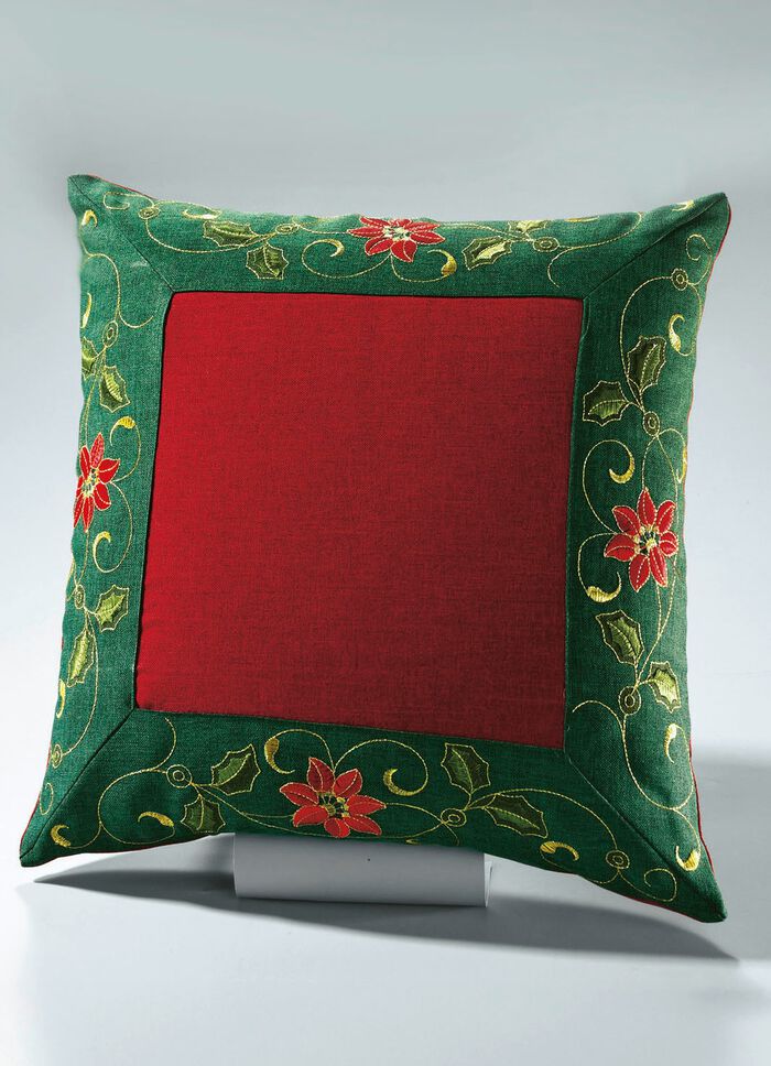 Traditionelle Tisch- und Raumdekoration mit Ilexzweig-Motiven 