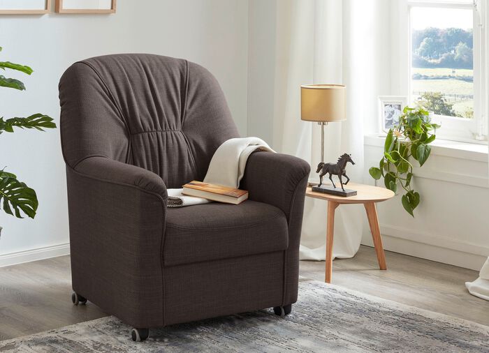 Gem&uuml;tliche Polsterm&ouml;bel im Vintage Style BRAUN