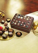 Geschenkdose Manchmal hilft nur noch Schokolade 