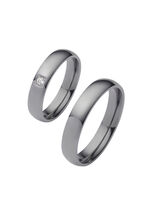 Gl&auml;nzender Trauring aus Tantal 