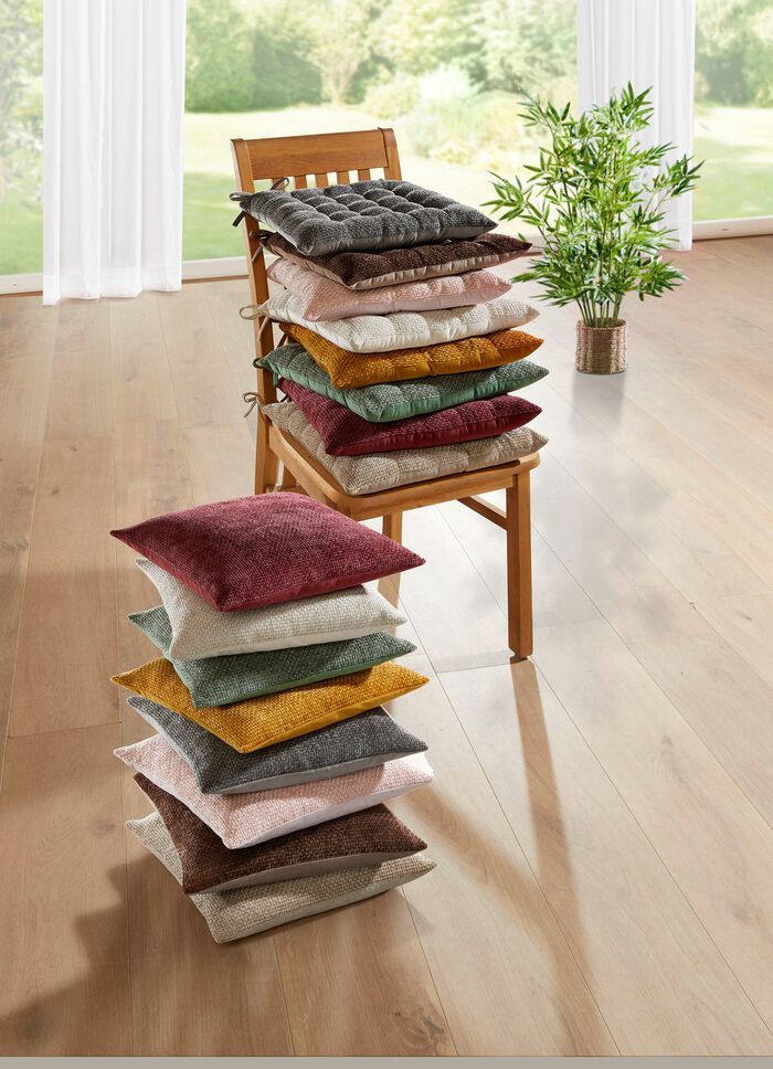 Stuhlkissen und Kissenbez&uuml;ge  BRAUN