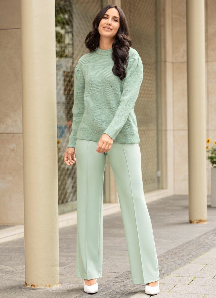 Pullover mit dekorativer Faltenlegung 