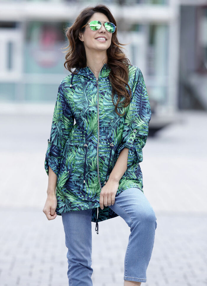 Jacke mit fester Kapuze 