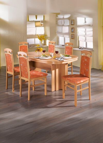 Geschmackvoller Kulissentisch 