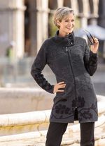 Long-Strickjacke mit Cloqué-Effekten 