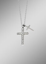 Ausdrucksstarke Halskette mit synth. Zirkonia 