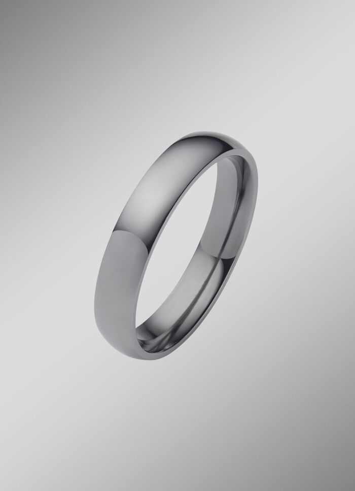 Gl&auml;nzender Trauring aus Tantal 