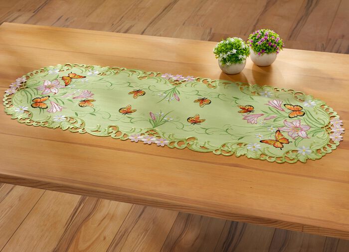 Fr&uuml;hlingshafte Tisch- und Raumdekoration 