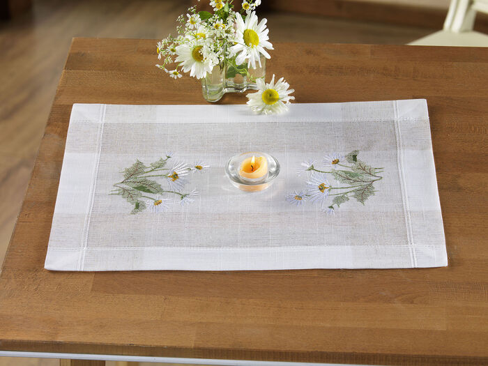 Tisch- und Raumdekoration mit Blümchen-Dessin SEKT-BUNT