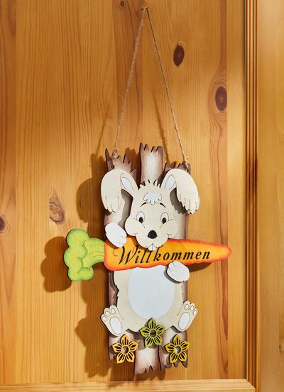 T&uuml;rh&auml;nger aus Holz 