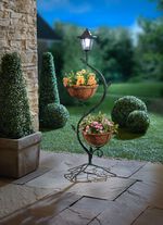 Pflanzenst&auml;nder mit Solarleuchte 