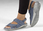 Waldläufer, bequeme Damen-Sandalen, Weite G, mit herausnehmbarem Fußbett JEANSBLAU