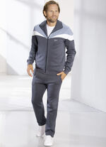 Freizeitanzug mit Seitentaschen 