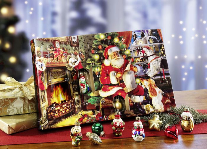 Adventskalender mit Weihnachtsbaumkugel 