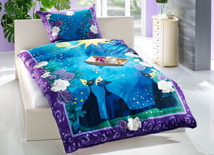 Bettw&auml;sche-Garnitur nach einem Entwurf von Rosina Wachtmeister 