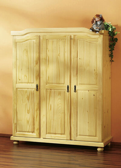 Kleiderschrank aus massiver Kiefer 