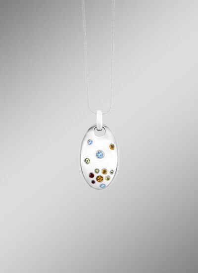 Eleganz in Perfektion: Anhänger mit echten Edelsteinen 