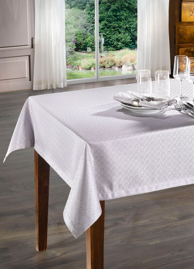 Hochwertige Damast-Tischdekoration 