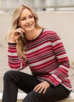 Pullover in dekorativem Ringelmuster 