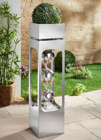 Brunnens&auml;ule Patio mit geb&uuml;rsteter Oberfl&auml;che aus Edelstahl 