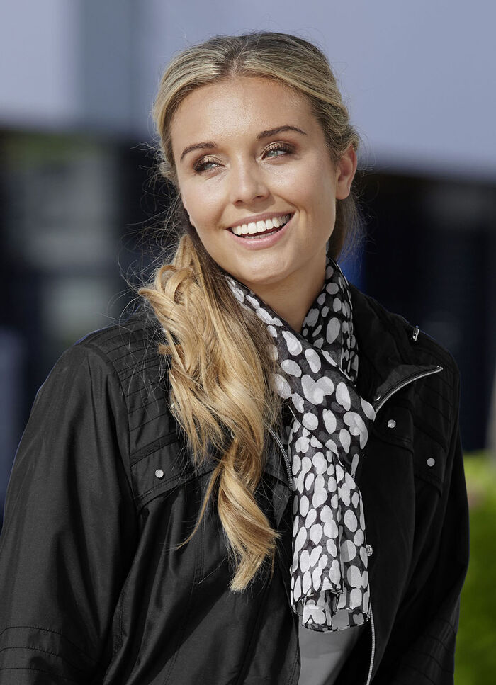 Schal mit Fantasiedessin 