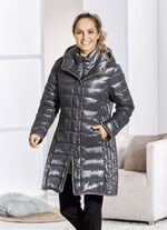 Kurzmantel mit seitlicher Längssteppung 