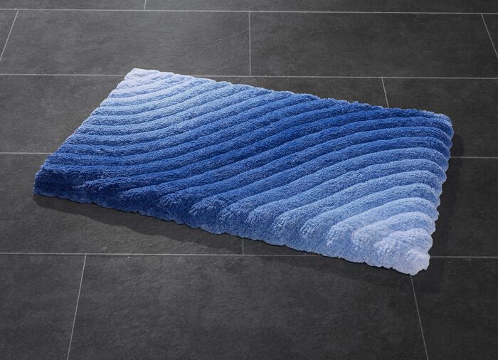 Barfu&szlig;weiche Badgarnitur mit latexierter R&uuml;ckseite 