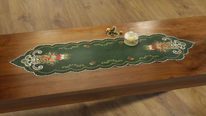 Weihnachtliche Tisch- und Raumdekoration 