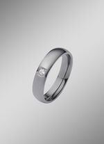 Glänzender Trauring aus Tantal 