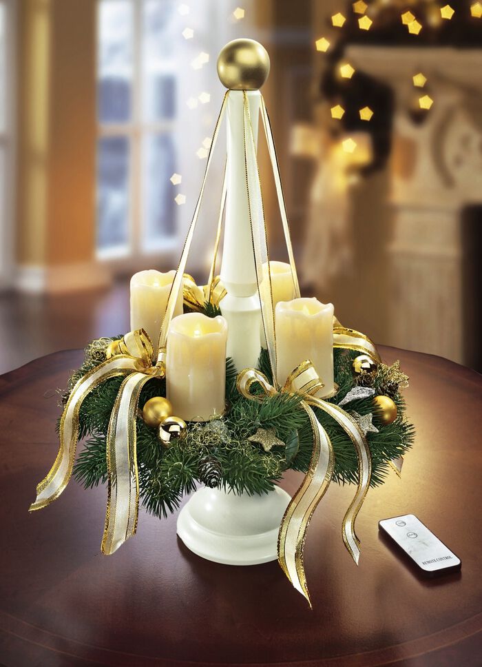 Adventskranz mit LED-Echtwachskerzen und Holzst&auml;nder CREME