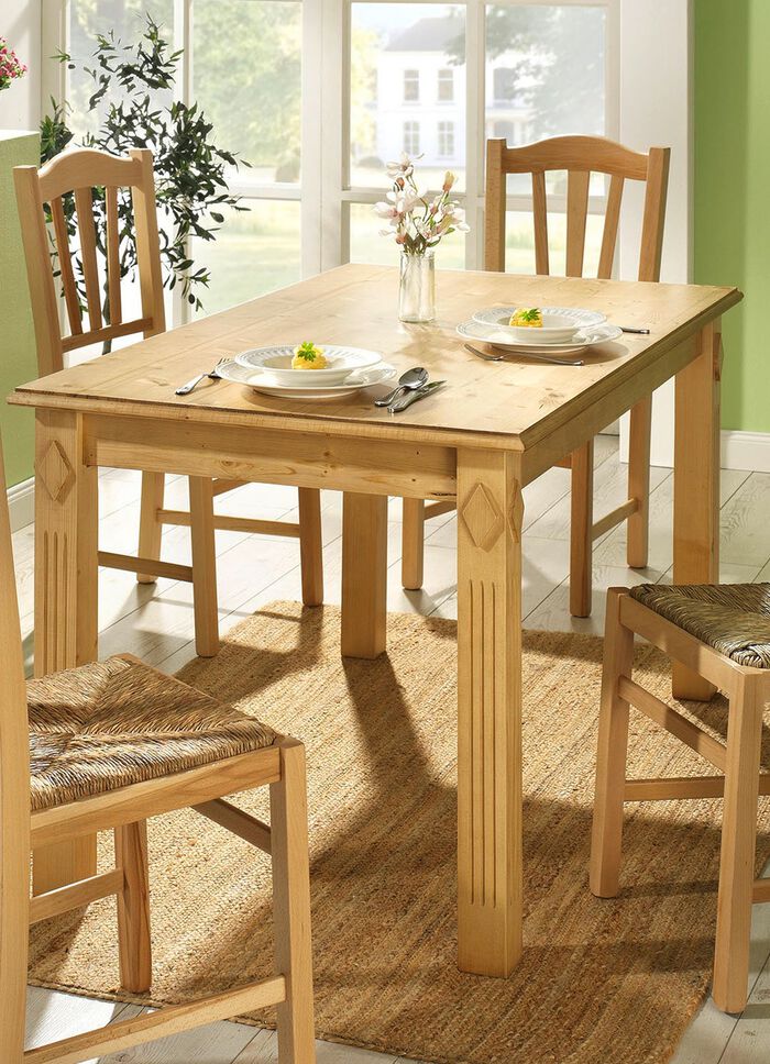 Esstisch aus Massivholz Tanne 