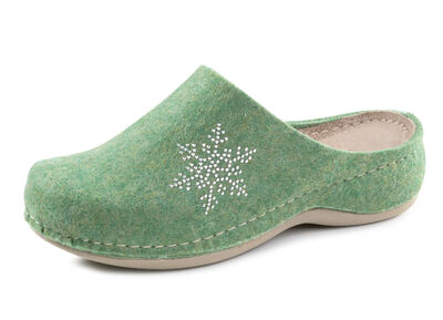 Laurina Pantoffel mit pfiffiger Nietenzier 